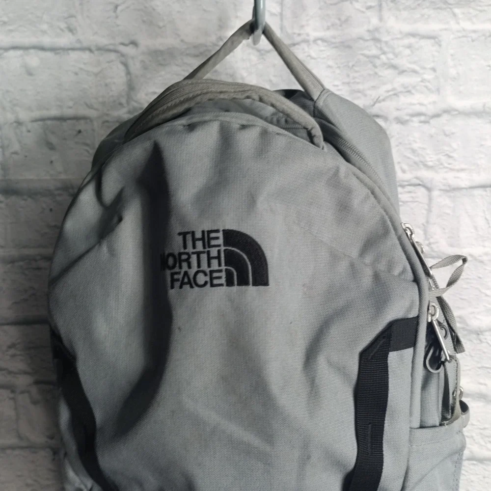 The North Face Vault Backpack Gray Laptop School Daypack NF0A3VY2 s12